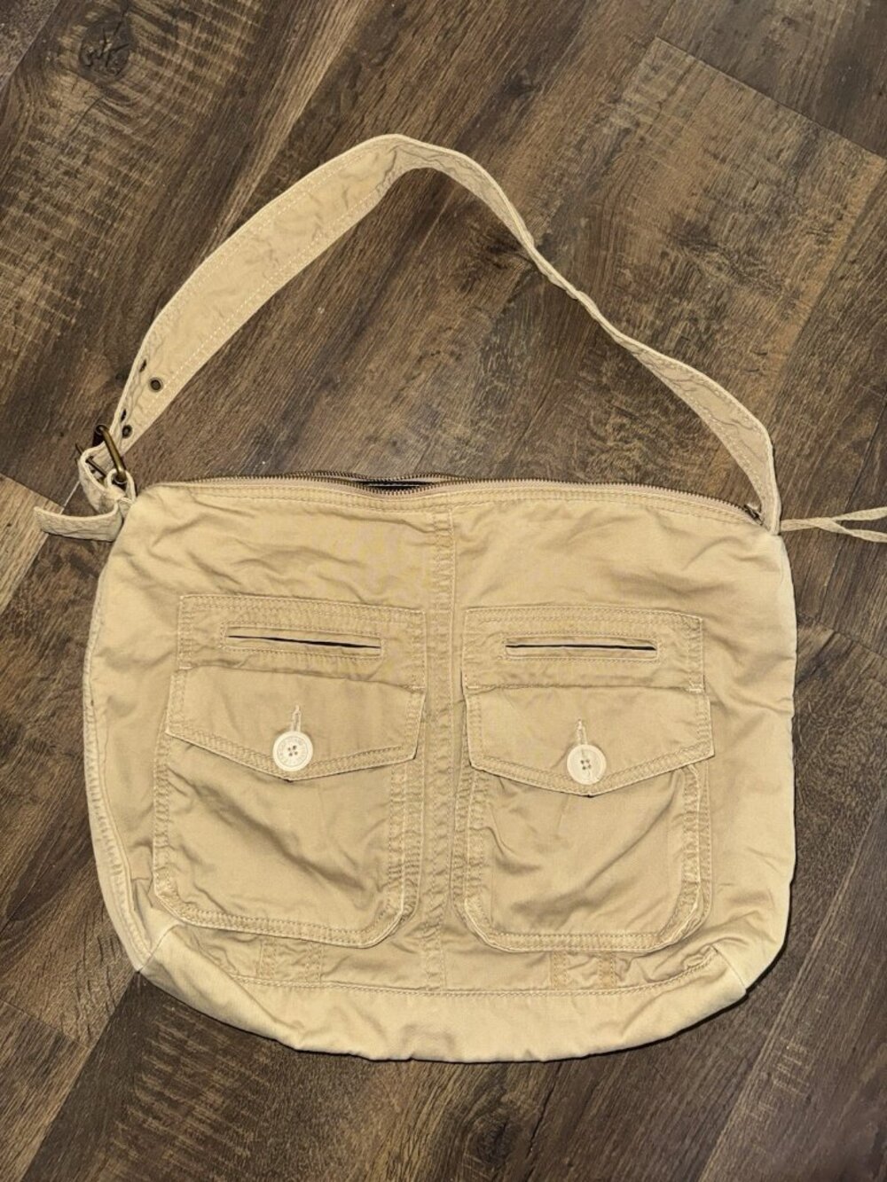 VTG Gap Y2K Messenger Crossbody Surplus Bag Khaki Studded Strap